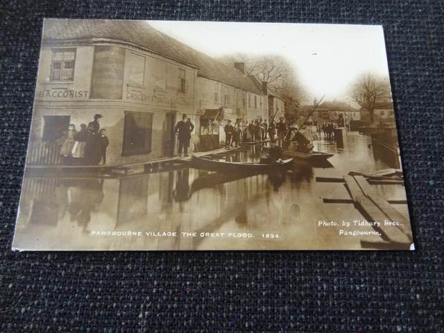 Dorf die große Flut 1894 Pangbourne Postkarte - 66635