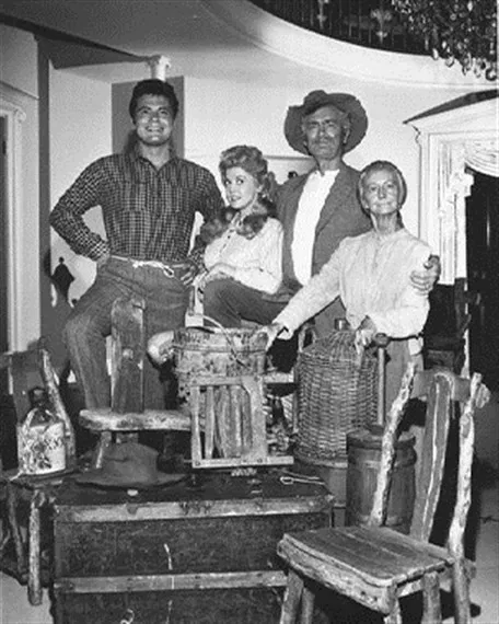 THE BEVERLY HILLBILLIES MOVIE PHOTO 8x10 Photo great gift idea 171351