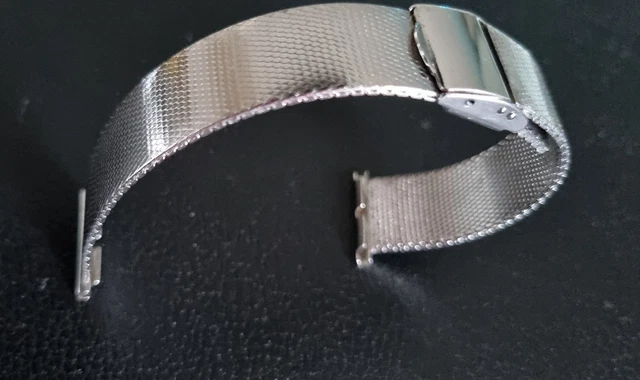 SOLDES:BRACELET DE MONTRE maille Milanaise VINTAGE Acier Inox Boucle CLIP 18 mm EUR 24,90 - FR