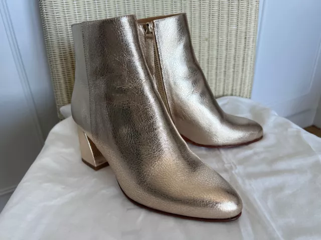 Chaussures Boots Bobbies En  Cuir Or Dore - T 37 - Neufs