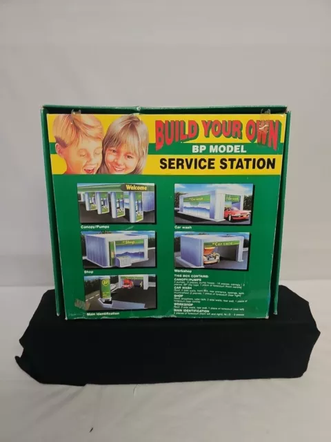 Build Your Own BP Model Service Station 1995 Edition 23.5" x 12.5"(New In Box) 2