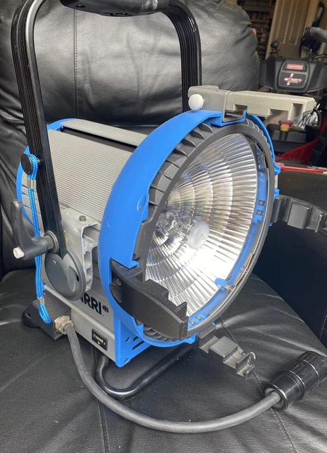 ARRI M18 HMI Lamphead, 110/220VAC