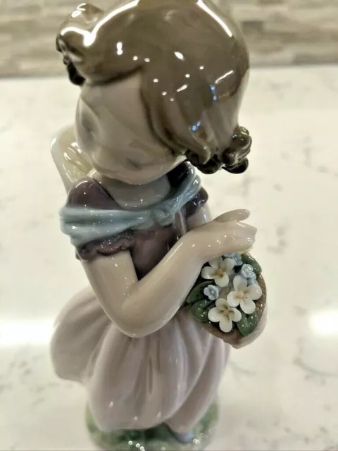 Lladro Figurine "Adorable Innocence" #8734 Special Edition 2016  So Darling!! 3