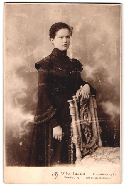 Fotografie Otto Haase, Hamburg, Börsenbrücke 2a, Portrait dunkelhaariges Fräule