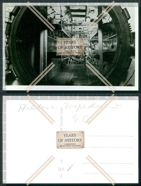 PHOTO AK GERMAN Kriegsmarine submarine submarine view into the engine ...