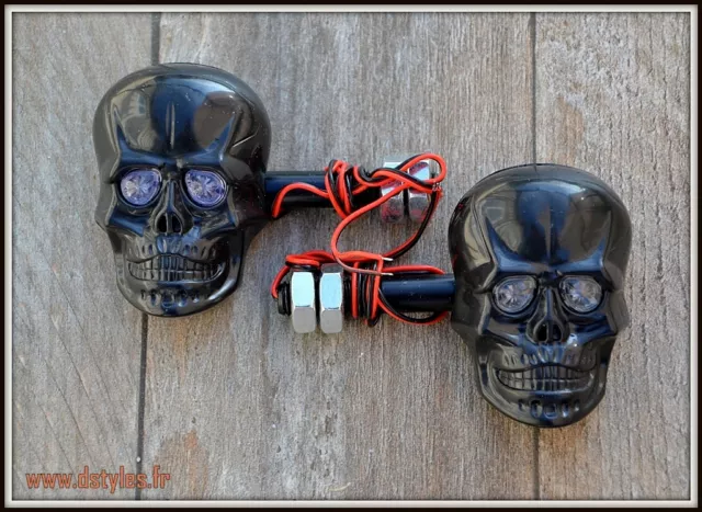 paire de Clignotants Visage Skull NOIR ( shadow intruder virago VN dragstar )