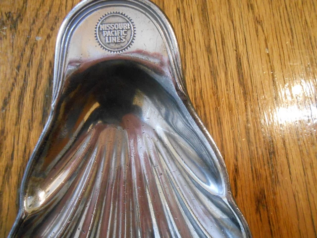Unusual Missouri Pacific Lines Railroad Dining Car shell platter 1929
