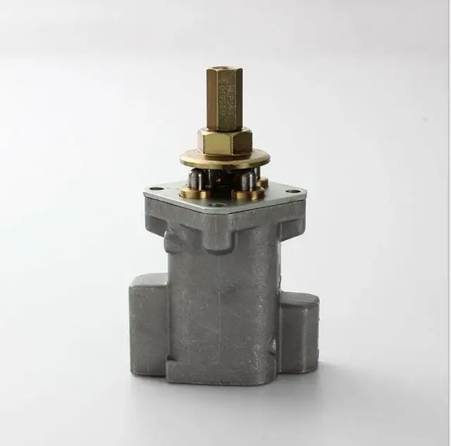 1PCS Pilot valve 9247135 For Hitachi ZAXIS240-3 ZAXIS330-3 ZX350-3 ZAXIS250-3