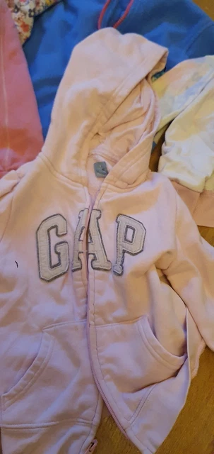 Girls clothes bundle age 4-6years Inc salt rock, Gap 4