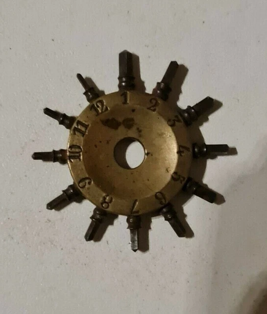 Ancienne Clé Multiple En Forme D'étoile Pour Montre à Gousset - Acier - Début 1900