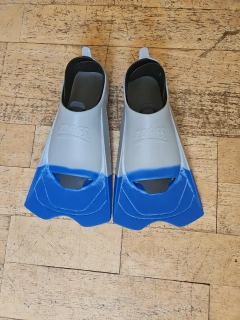 Zoggs Short Blade Ultra Training Fins EU 33-34 UK 1-2 Silicone Grey/Blue RRP £29