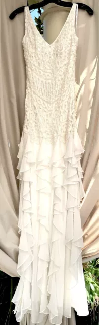 Elegant Sue Wong Nocturne Size 8 Beaded Lace Cascade Ruffled Wedding Dress