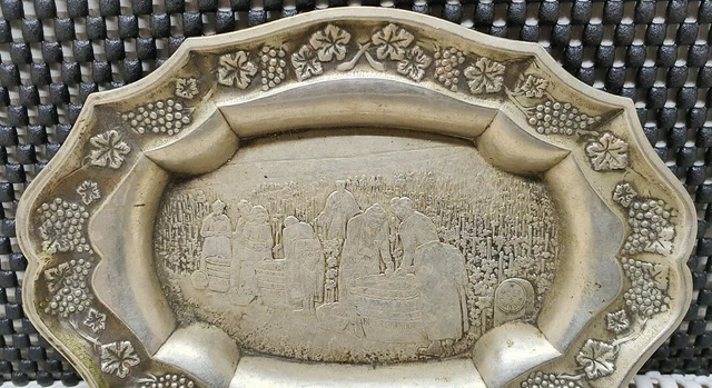 Antique Empty Ashtray Silver Metal Cup Pocket Bautz Moet & Chandon Harvest 2