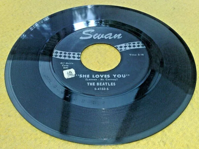 Beatles " She Loves You " Raro Originale USA Swan 45 Con Deco Art IN Run Fuori