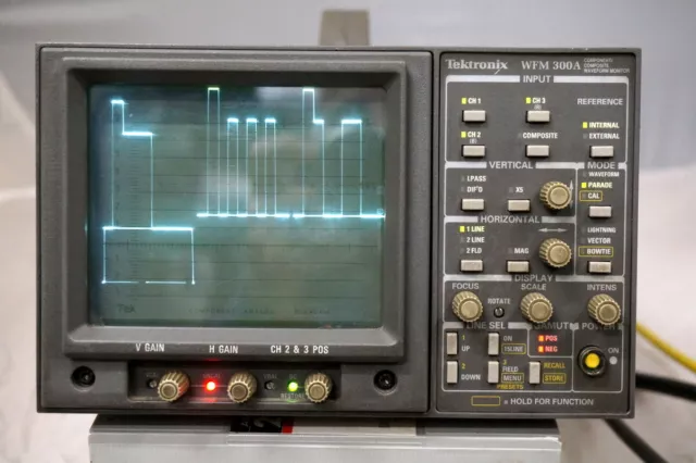 Tektronix  MONITOR WFM 300A