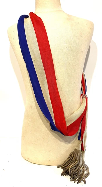 ANCIENNE ÉCHARPE TRICOLORE de Maire époque seconde Guerre Mondiale ww2