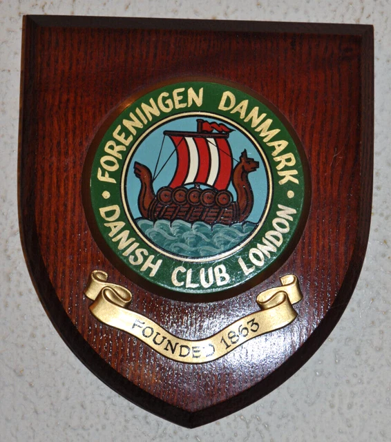 DANISH CLUB LONDON plaque shield crest coat of arms Foreningen Danmark