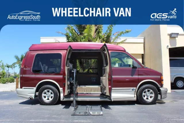 2002 GMC Savana 1500 Conversion Wheelchair Handicap Side Lift Van