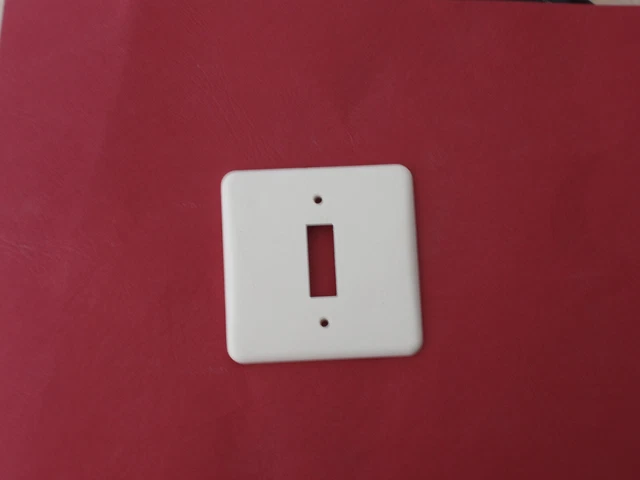Plaque De Finition Bakélite Legrand – Signalétique LUMIERE Modèle Chambord – Blanc