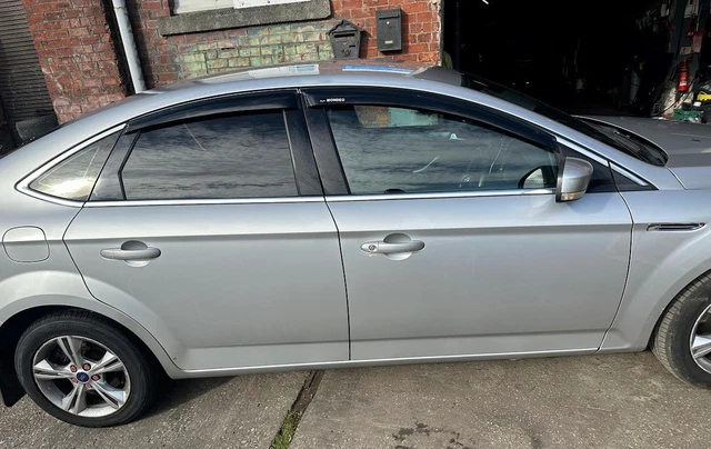 Ford mondeo mk4 clearance wind deflectors