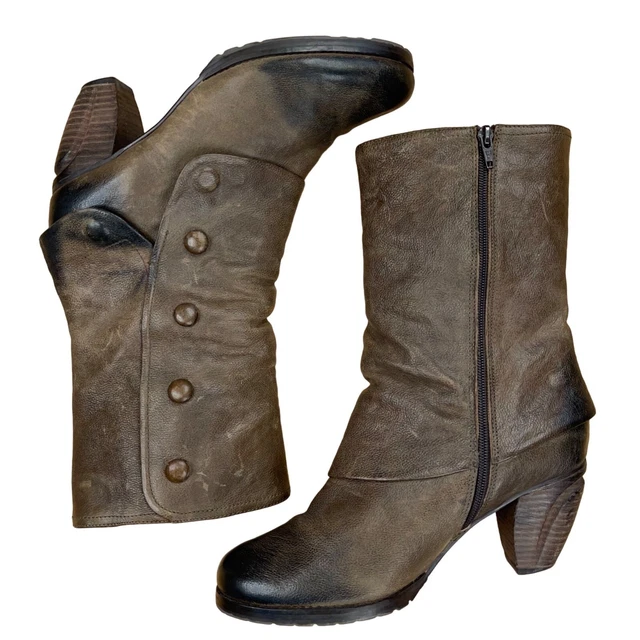 Everybody by BZ Moda SIZE 40 Victorian Two-Tone Granny Boots w Button Detail Everybody by BZ Moda SIZE 40 Victorian Two-Tone Granny Boots w Button Detail