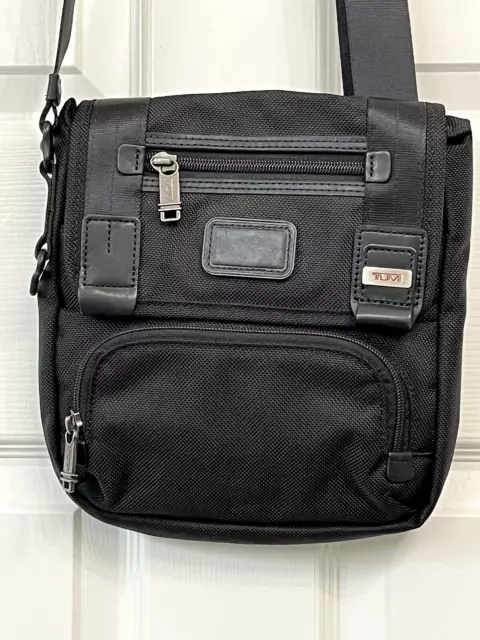 TUMI Shoulder Bag 22306DH Alpha Bravo Barstow Crossbody Nylon Black