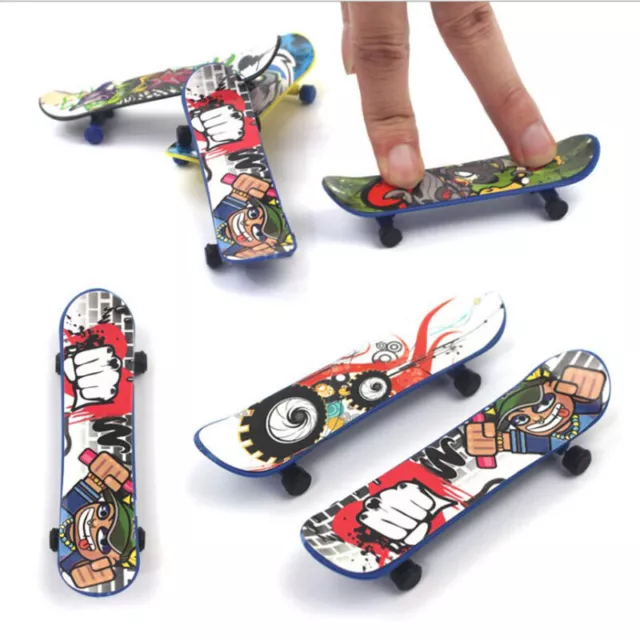 1X Mini Finger Board Skateboard Novelty Kids Boys Girls Toy Gift Party