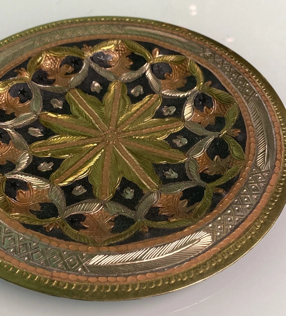 Vintage Brass Copper Black Ornate Etched Round Plate 6 1/2” Metal Wall Hanging