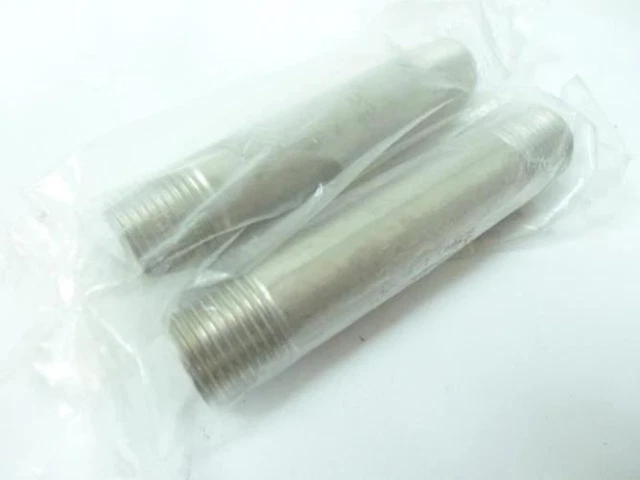 198852 New-No Box; MFG- 1XAV4A LOT-2 Pipe Nipple; 1/2" NPT; 4" L