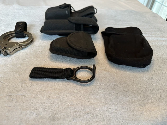 Bianchi Police Security Accessories Peerless 801 Handcuffs Exc Cond Fast Ship