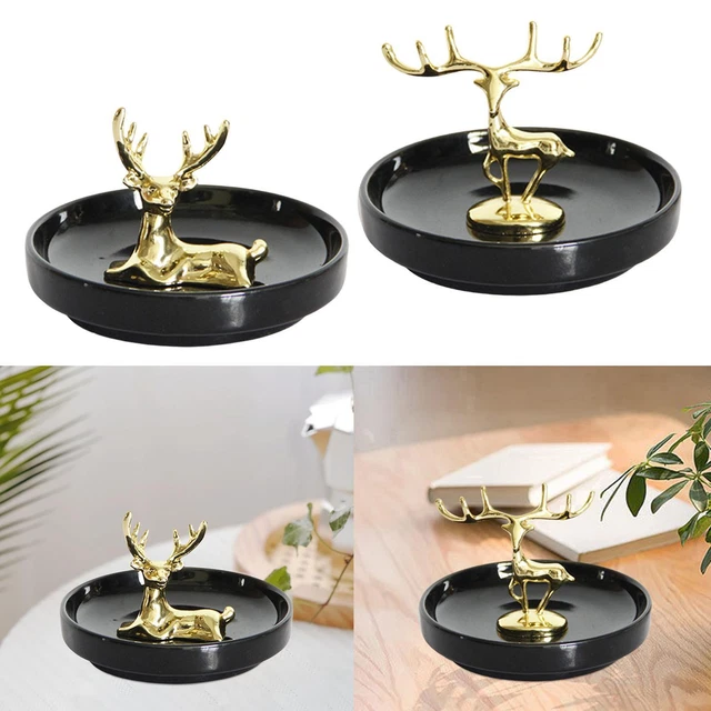 Rentierfigur Tierstatue im nordischen Stil für die Dekoration von