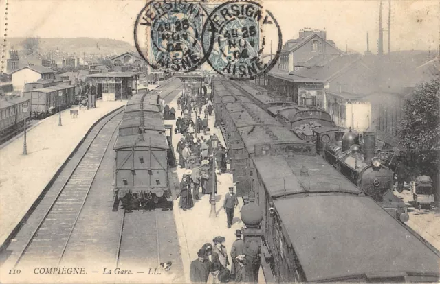 Cpa 60 Compiegne La Gare (Train