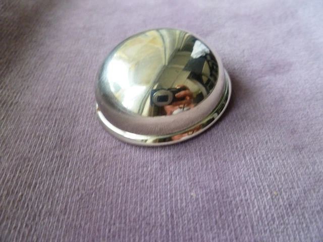 Grand Bouton ancien métal argenté bombé 45 mm