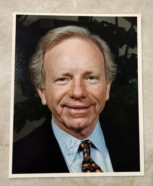 "Connecticut Senator" Joe Lieberman Hand Signed 8X10 Color Photo