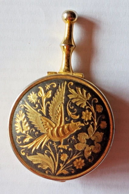 Ancien Bijou Damasquiné – Broche Géométrique Ciselée, Style Or De Tolède, Pièce Vintage
