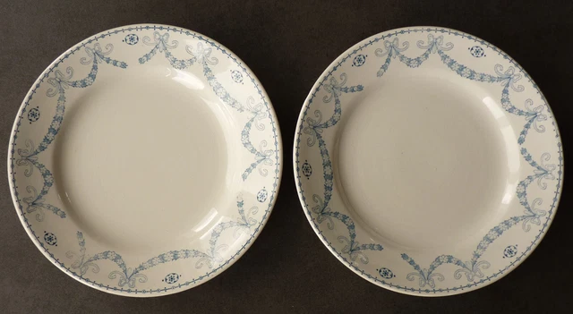 2 Assiettes à piedouche à gâteaux en faïence de Sarreguemines UC modèle JULIANA