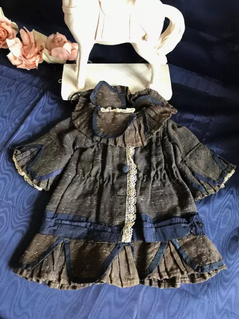 Petit manteau ancien pour  poupée ancienne type Jumeau ou autre