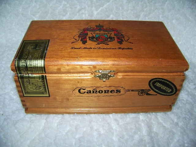 A. Fuente Canones Empty Wood Cigar Box Dominican Republic Dovetailed