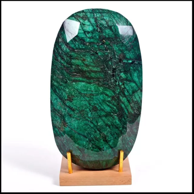 GIE Brazilian Huge Green Emerald 10000 Ct/ 2 KG Natural Oval Cut Loose Gemstone