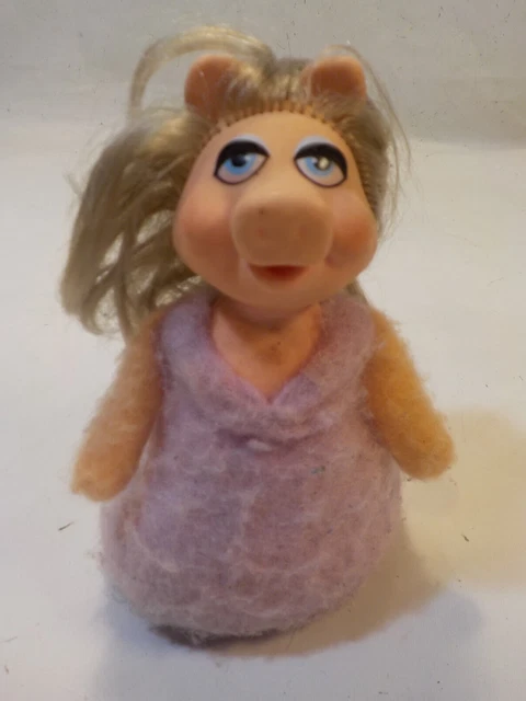 vintage Miss Piggy Bean Bag Doll Fisher Price Muppets #867 toy