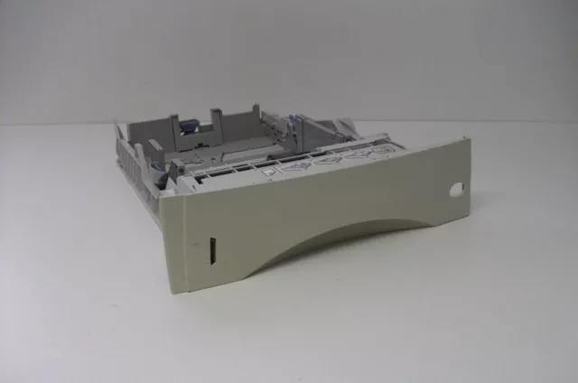 HP LaserJet 4250 Serie Drucker Papierfach