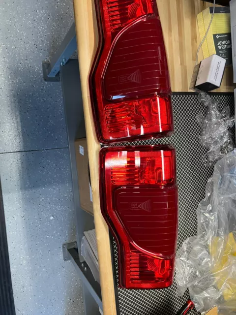 2020 2021 2022 Ford F250 F350 F450 Super Duty halogen OEM Tail Lights