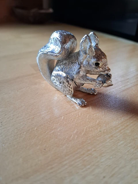 Petite Figurine écureuil En étain – Signée Boulay, Avec Sa Noisette, Déco Vitrine