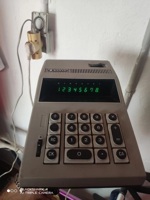 Calculadora Vintage SANYO ICC-805