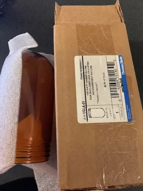 VGLA-01 (7TAA002780R0011) Lot of 43 Amber Globe