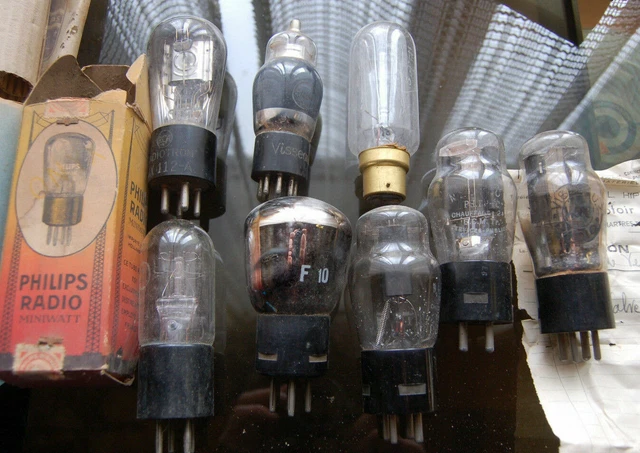 Lot de 5 lampes 7AG7 Sylvania et Raytheon d'occasions testées