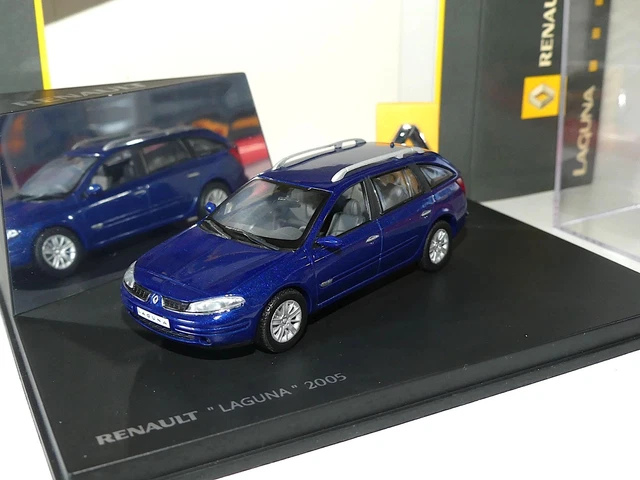 Renault Voiturette Type A, Universal Hobbies, 1/43, vitrinben - ár