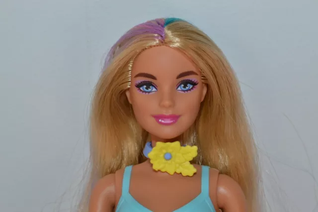 Barbie Doll Accessories #340 Blue Choker Necklace With Yellow Flower