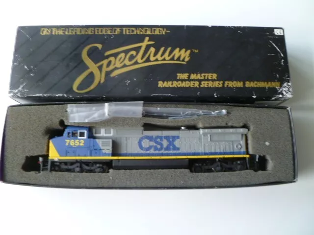 Bachmann Spectrum - HO Scale - GE Dash 8-40CW - (CSX) Wide Cab Diesel # 7652