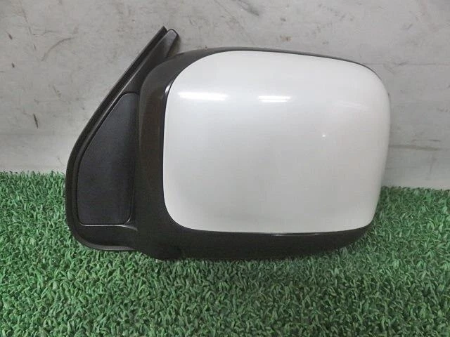 SUZUKI Every 2004 GH-DA62W Specchio lato sinistro 8470266H30Z7T [usato] [PA81655488]